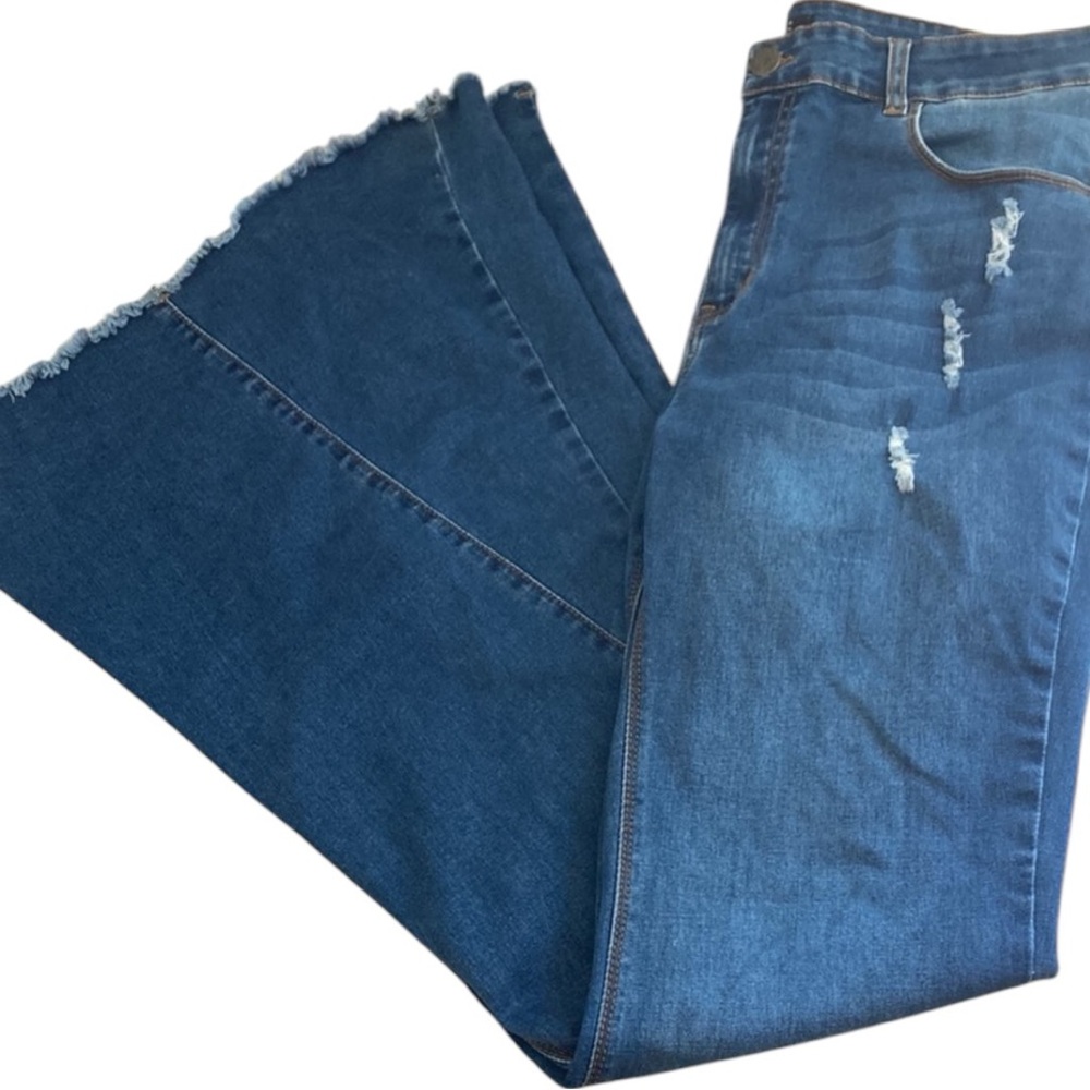 L&B/HomeFolk Plus Size Hitchhiker Mid Rise Flare Bell Bottom Jeans NEW - Picture 13 of 15